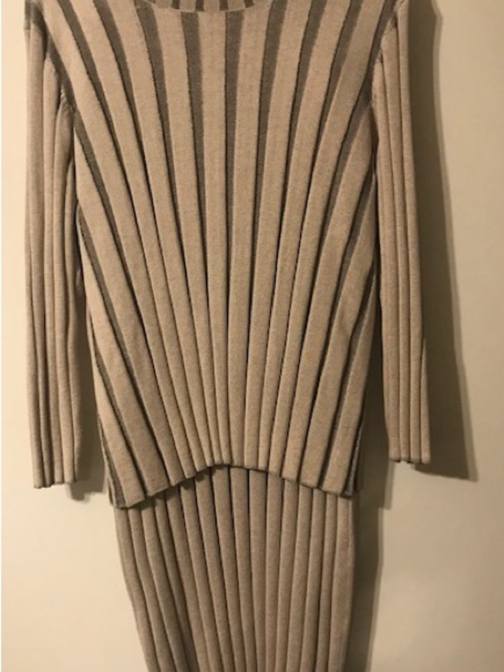 Ribbed Long-Sleeve Knit Sweater in Beige
